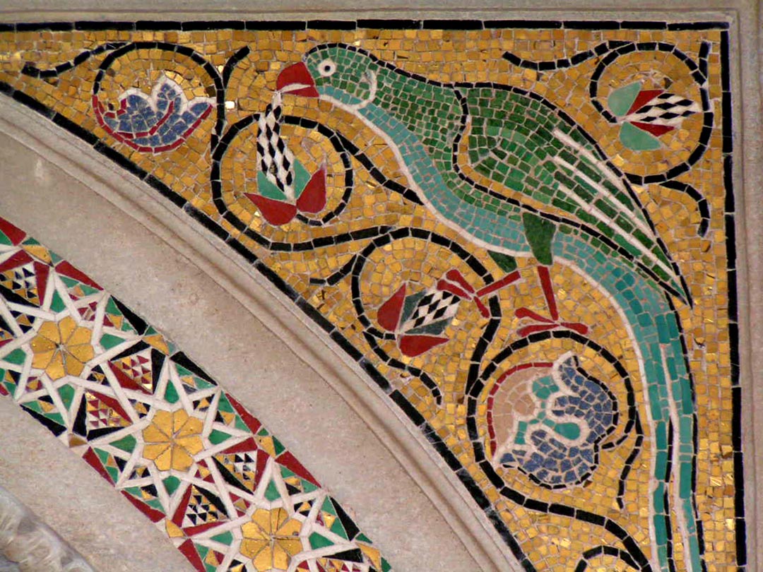 Панно и картины из мозаики